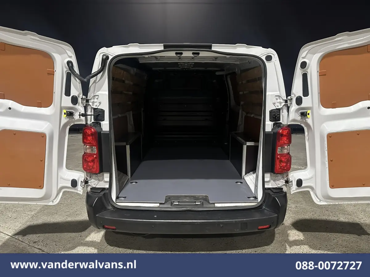 1.5 CDTI 102pk L3H1 Euro6 Airco | Camera | Navigatie | Apple Carplay | Cruisecontrol Android Auto, Parkeersensoren, Sidebars