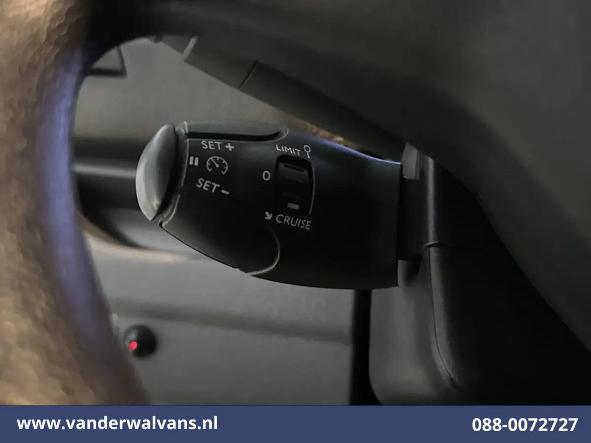 1.5 CDTI L3H1 Euro6 Airco | Camera | Navigatie | Apple Carplay | Cruisecontrol Android Auto, Parkeersensoren, Sidebars