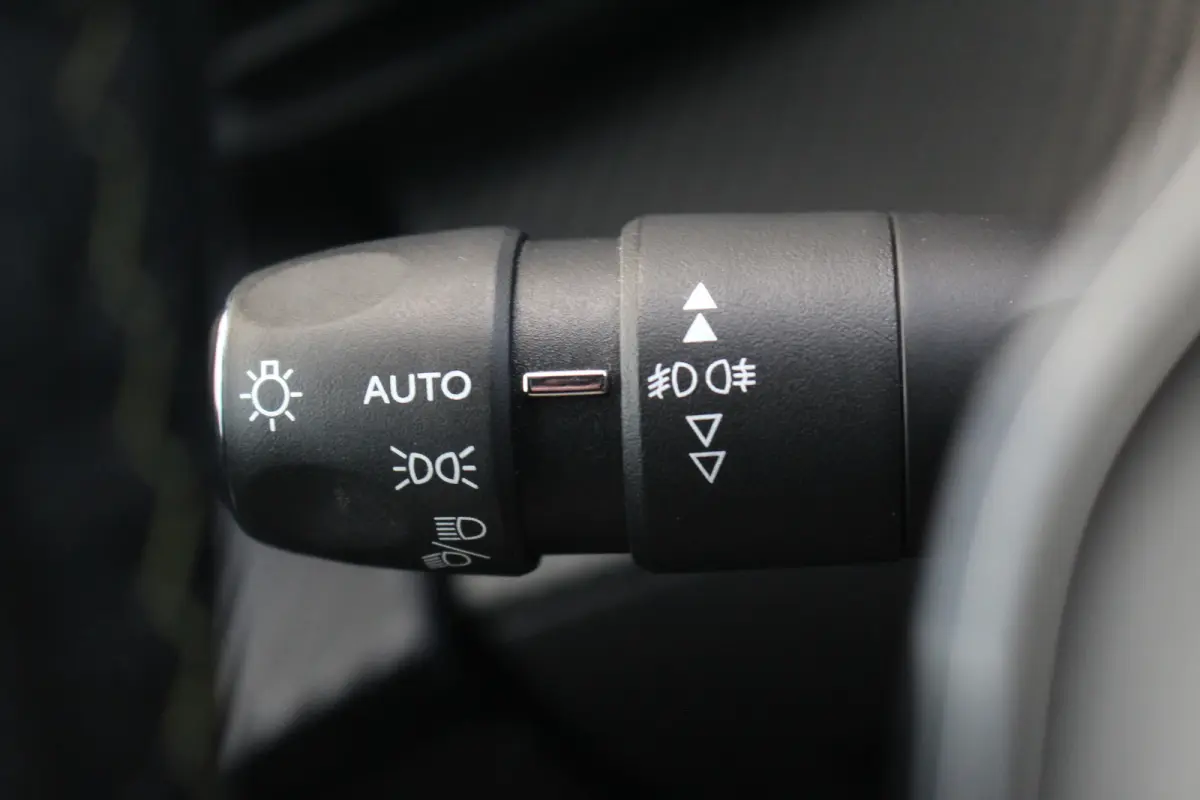 EV GT 50 kWh | Adaptive | Camera | Stoelverw. | Pdc | Keyless | Dodehoek | Navi | Carplay | Lmv | | Adaptive | Camera | Stoelverw. | Pdc | Keyless | Dodehoek | Navi | Carplay | Lmv |