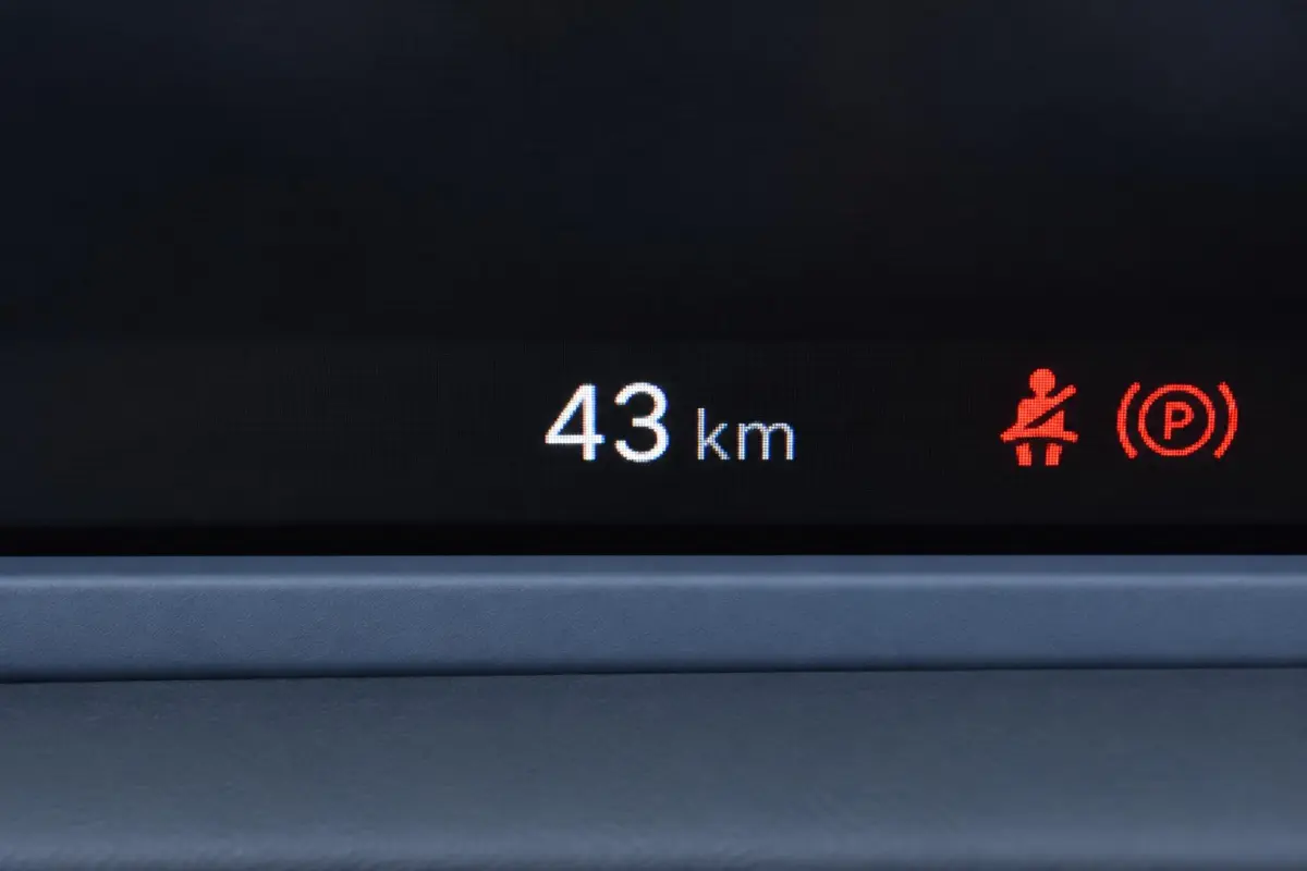 1.2 Hybrid ICON | Parkeersensoren | Apple carplay & Android auto | Bluetooth | Cruise control |