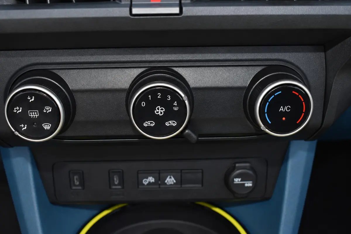 1.2 Hybrid ICON | Parkeersensoren | Apple carplay & Android auto | Bluetooth | Cruise control |