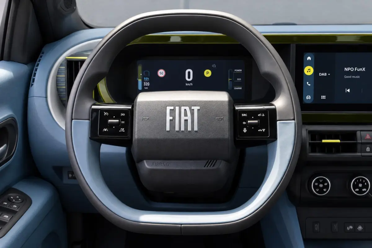 1.2 Hybrid ICON | Parkeersensoren | Apple carplay & Android auto | Bluetooth | Cruise control |