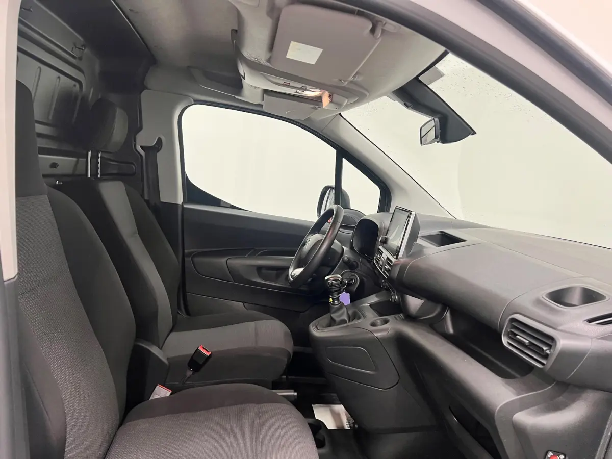 1.5 BlueHDi 100 S&S L2 Camera Navigatie Parkeersensoren Airco Cruise Control