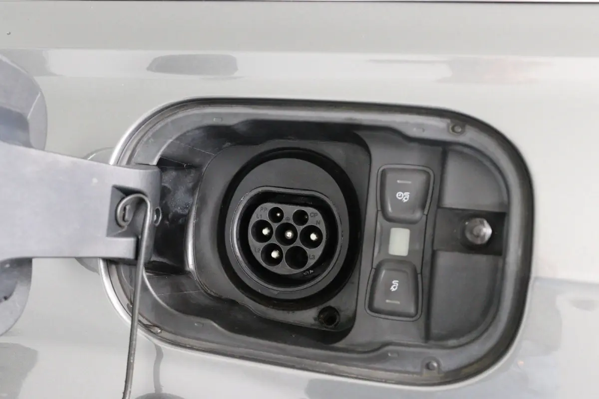 3.0 TDI e-tron quattro Sport | Elek Trekhaak |  SOH 100% | Elektrisch Panoramadak | Nachtzicht | Memory | Luchtvering | Achterklep Elektrisch | Adaptieve Cruise Control | Stoelverwarming |