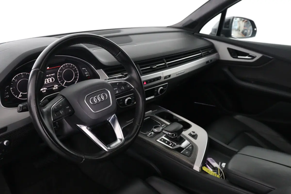 3.0 TDI e-tron quattro Sport | Elek Trekhaak |  SOH 100% | Elektrisch Panoramadak | Nachtzicht | Memory | Luchtvering | Achterklep Elektrisch | Adaptieve Cruise Control | Stoelverwarming |