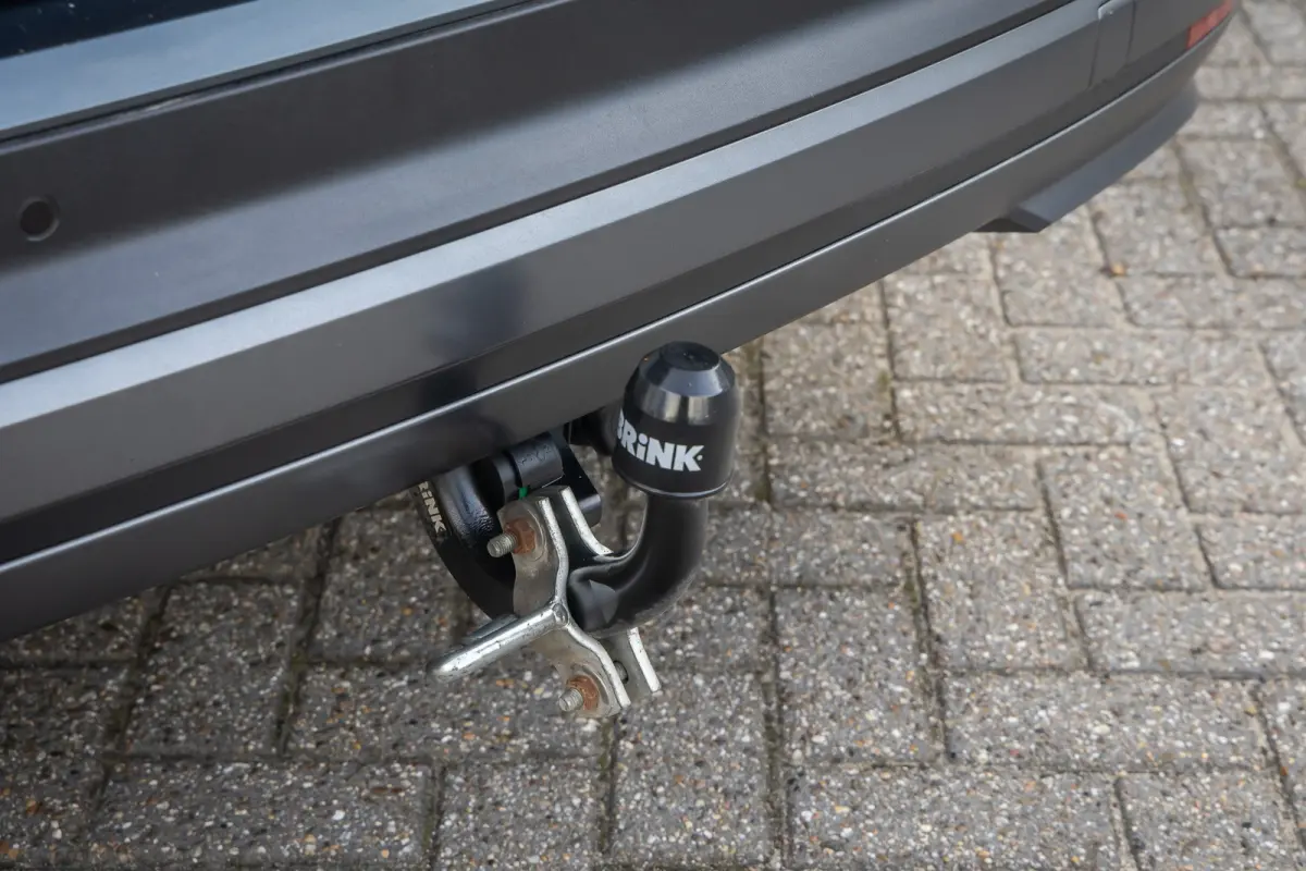 80 First Edition | Trekhaak | Camera | Memory | Cruise adaptief | Stoel verwarming voor+achter | Matrix LED | Apple Carplay/Android Auto | Dodehoek detectie | Keyless entry+strart 80 First E