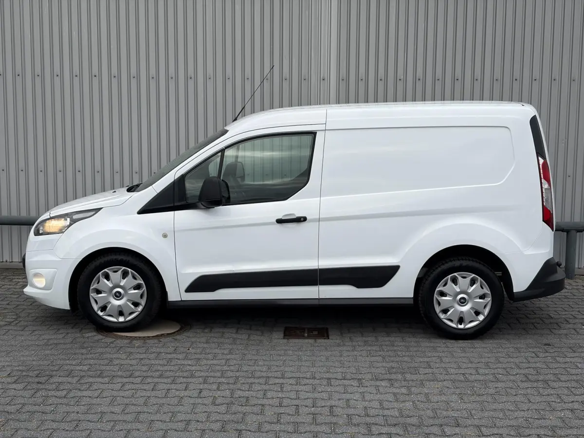 1.6 TDCI L1 Ambiente*HAAK*A/C*STOELVERW.*TEL*3PERS