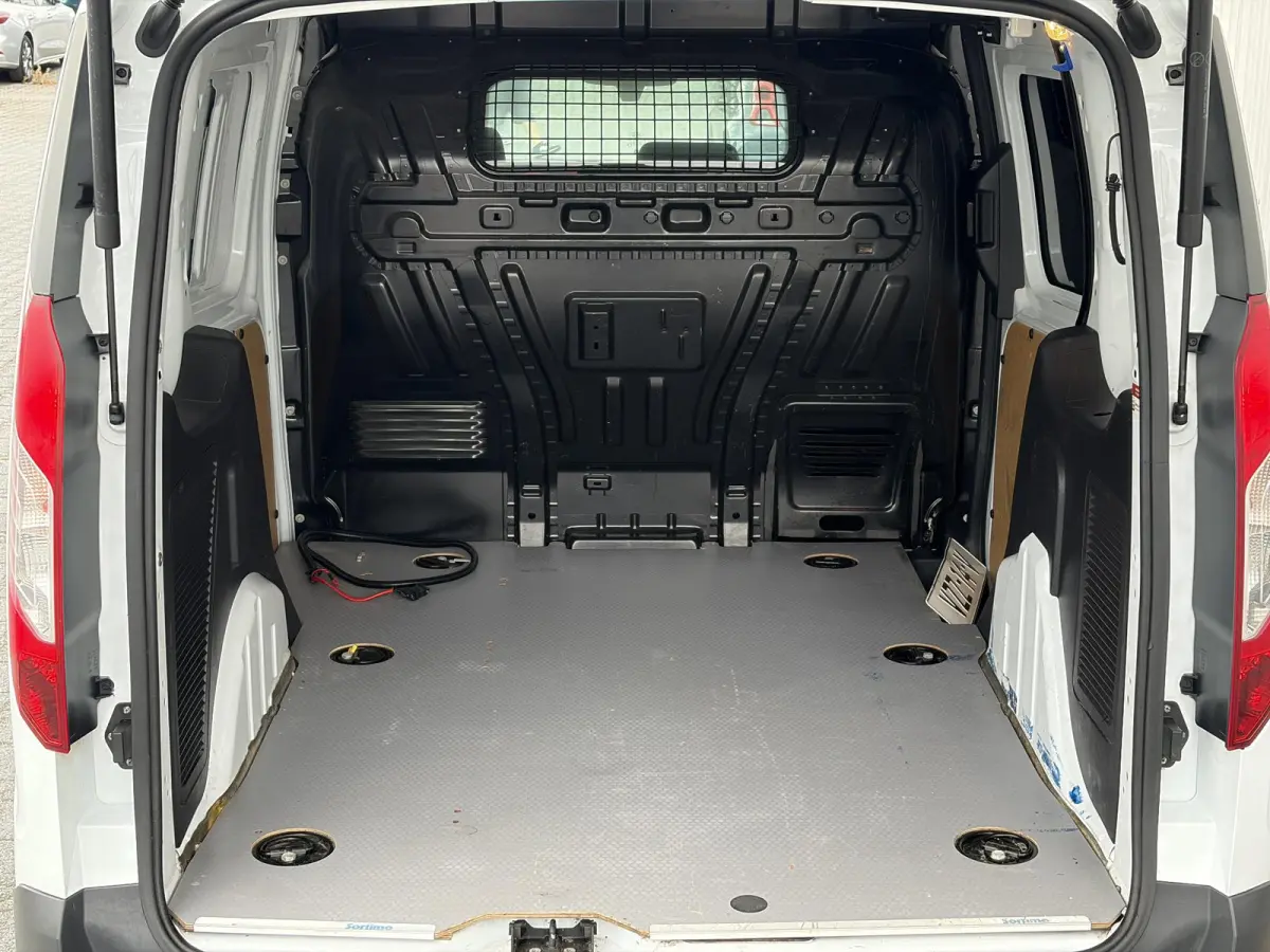 1.6 TDCI L1 Ambiente*HAAK*A/C*STOELVERW.*TEL*3PERS