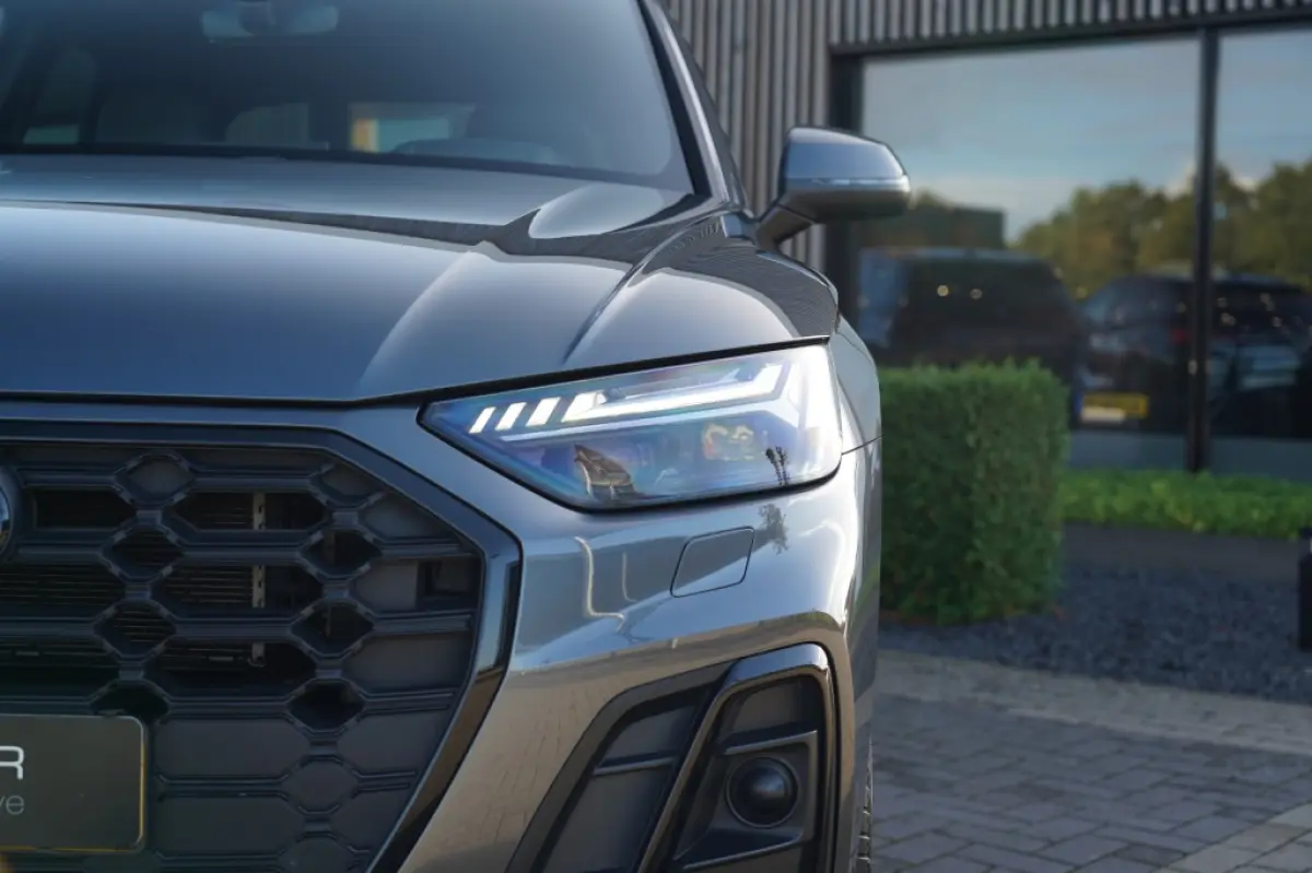 55 Tfsi E 55 TFSI e quattro S edition Competition