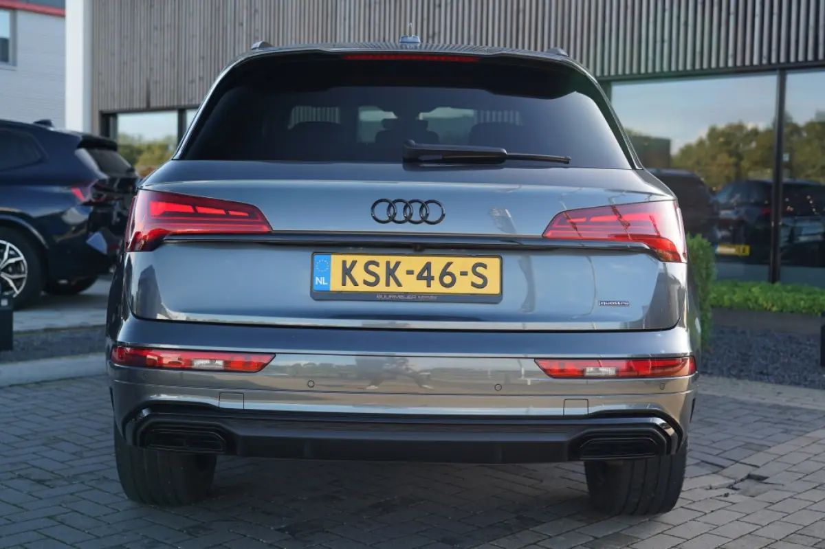55 Tfsi E 55 TFSI e quattro S edition Competition