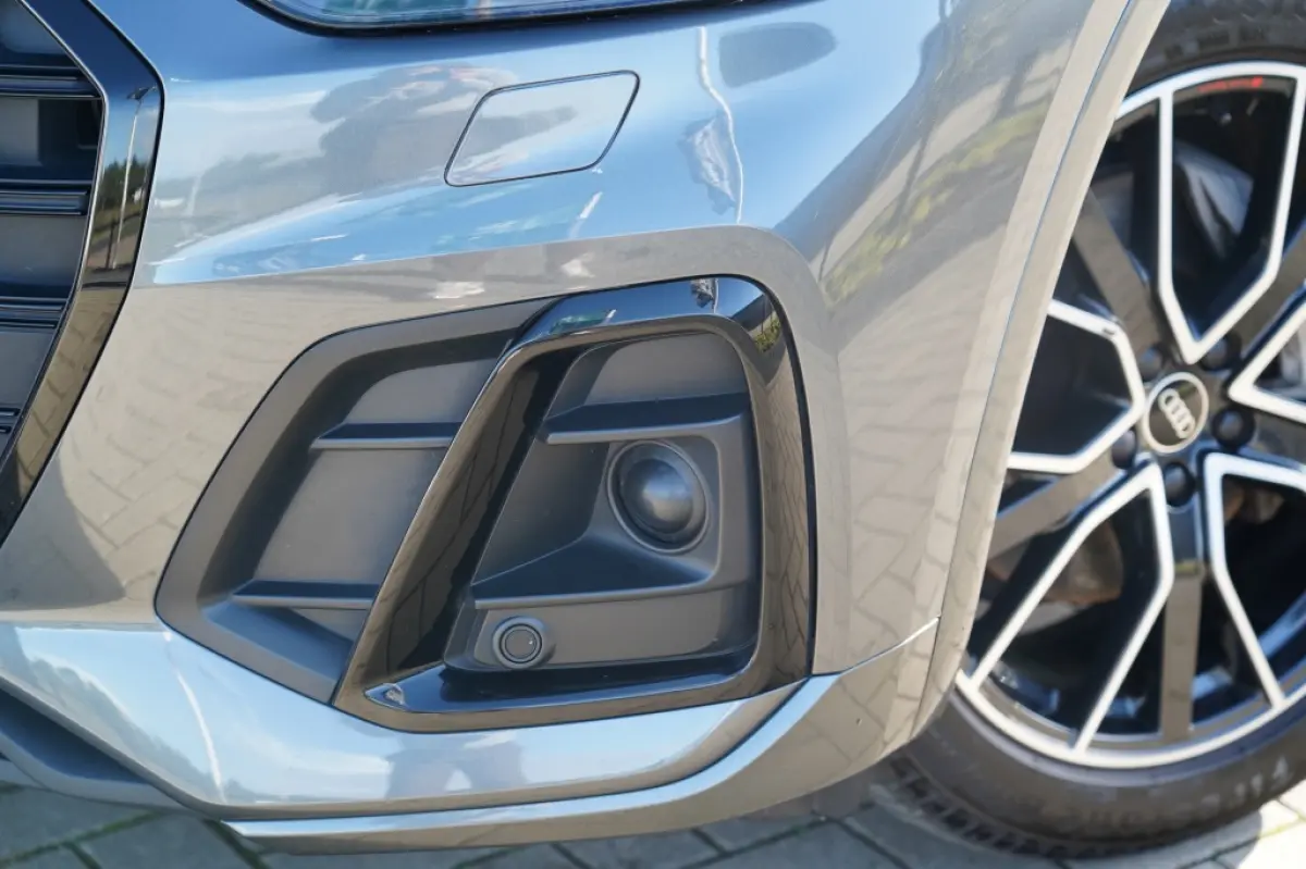 55 Tfsi E 55 TFSI e quattro S edition Competition
