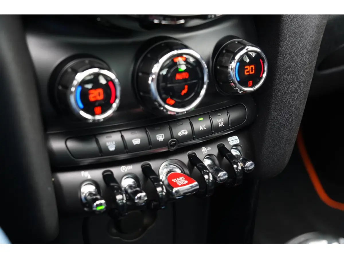 1.5 Cooper Burgundy Edition JCW