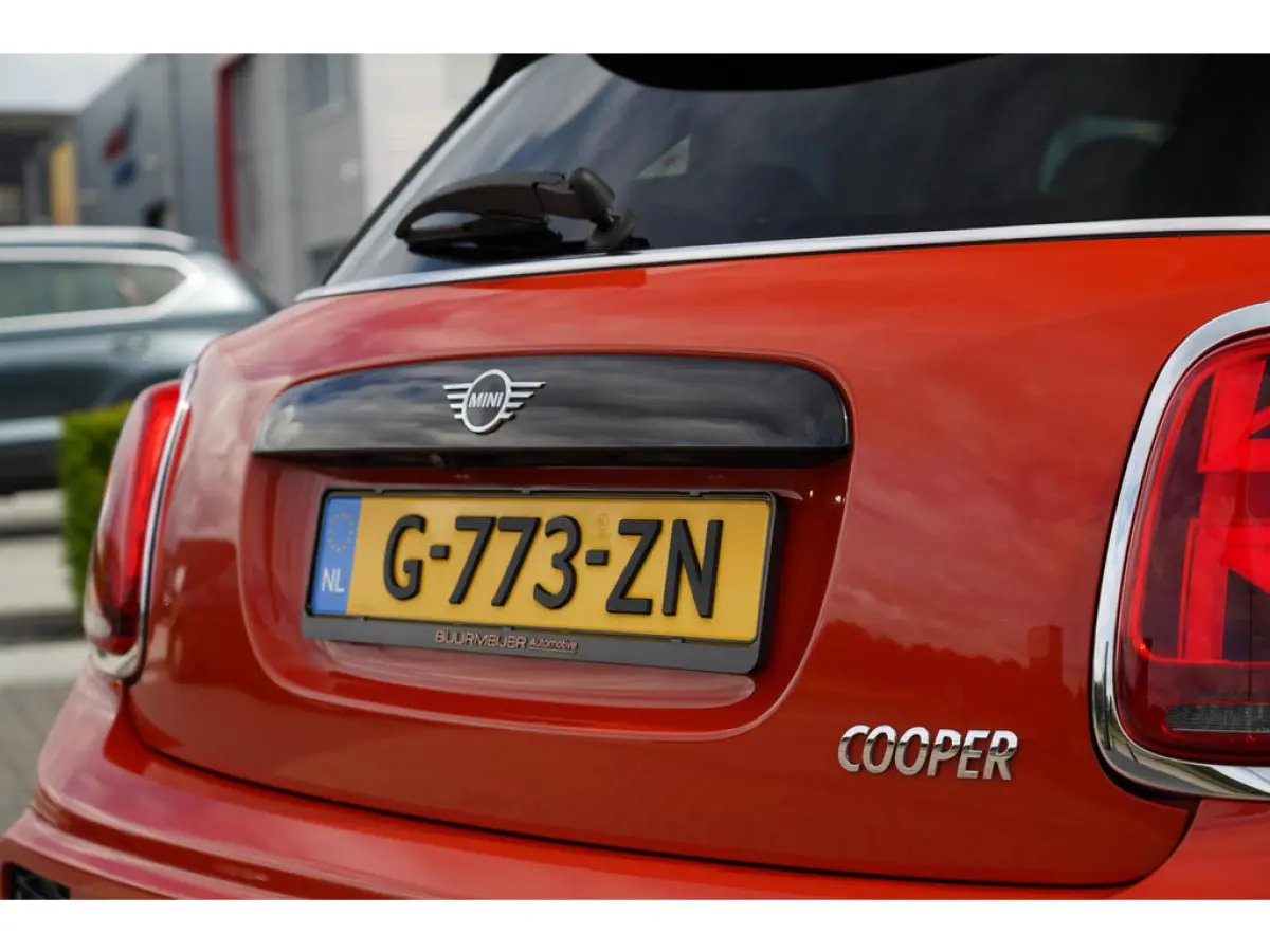 1.5 Cooper Burgundy Edition JCW