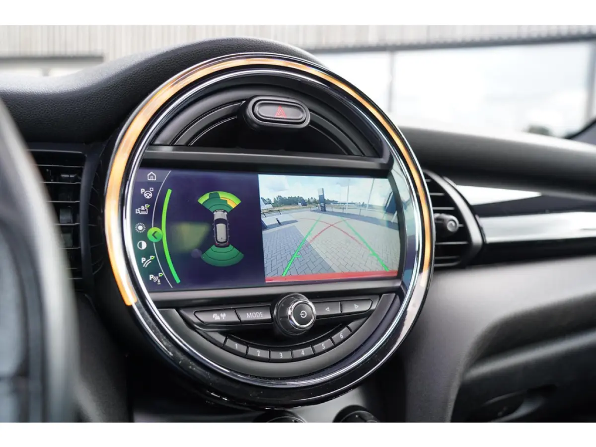 1.5 Cooper Burgundy Edition JCW