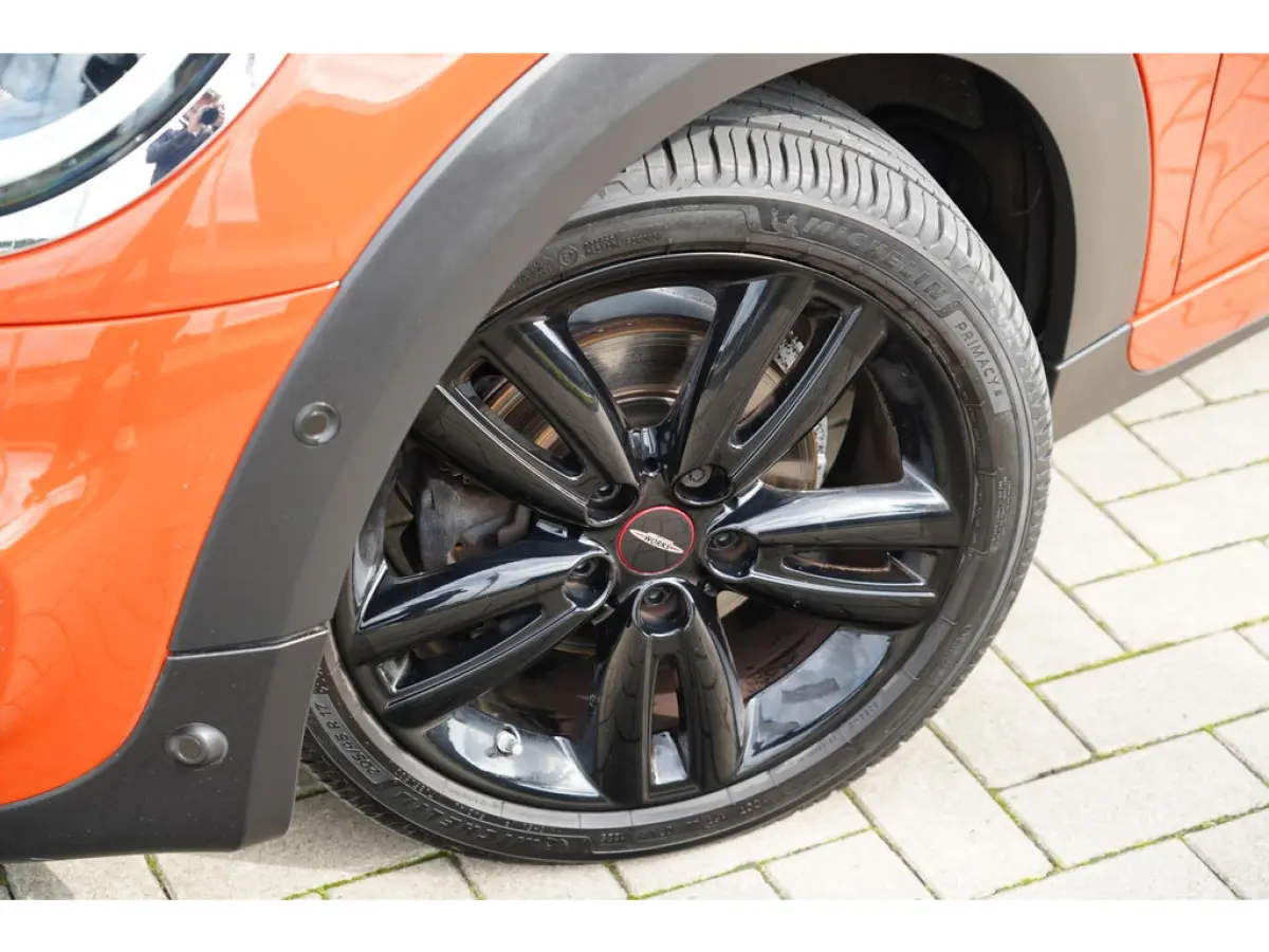 1.5 Cooper Burgundy Edition JCW