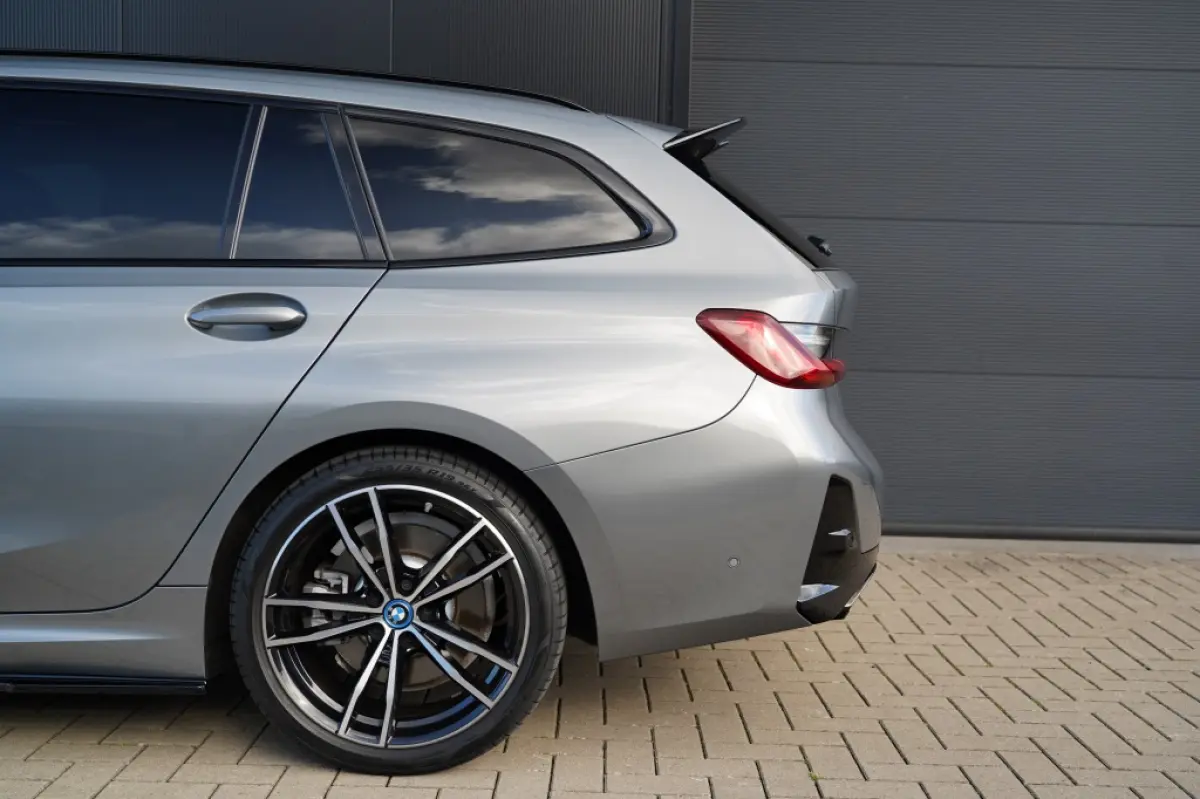 320e