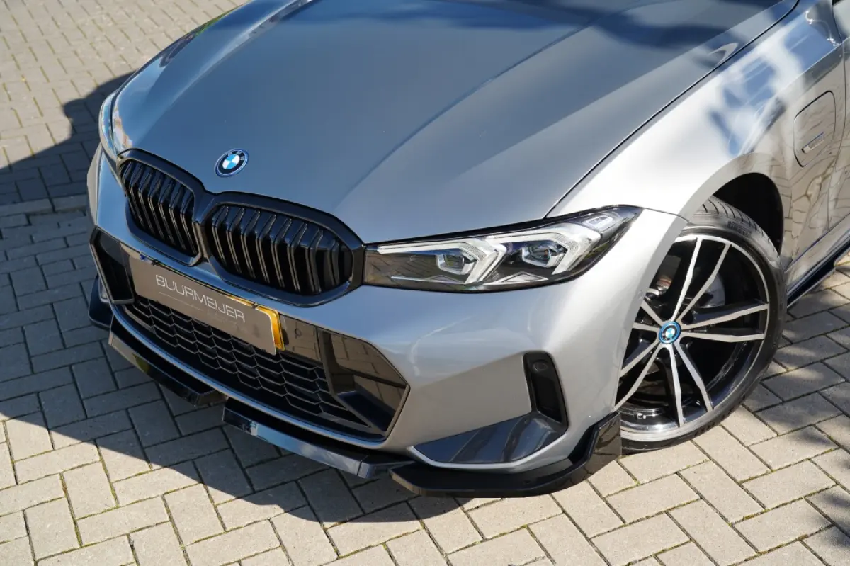 320e