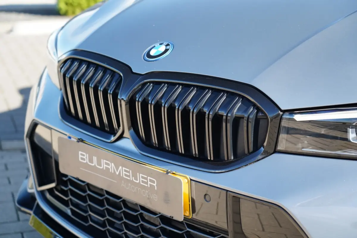 320e