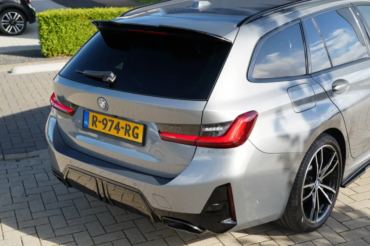 320e