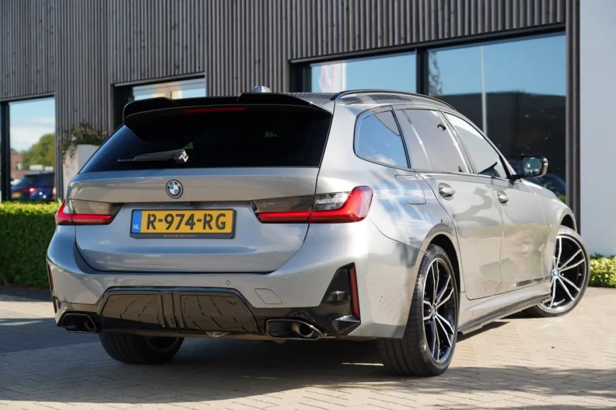 320e