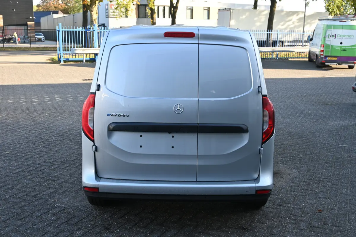 112 Pro L2 51 kWh Climate controle, Snellader, Zitcomfort pakket, Armsteun, Etc.