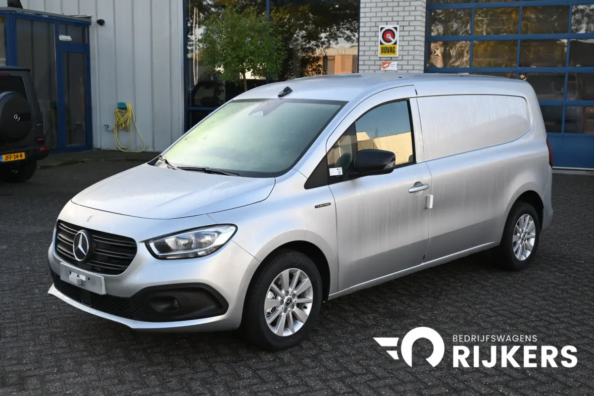 112 Pro L2 51 kWh Climate controle, Snellader, Zitcomfort pakket, Armsteun, Etc.