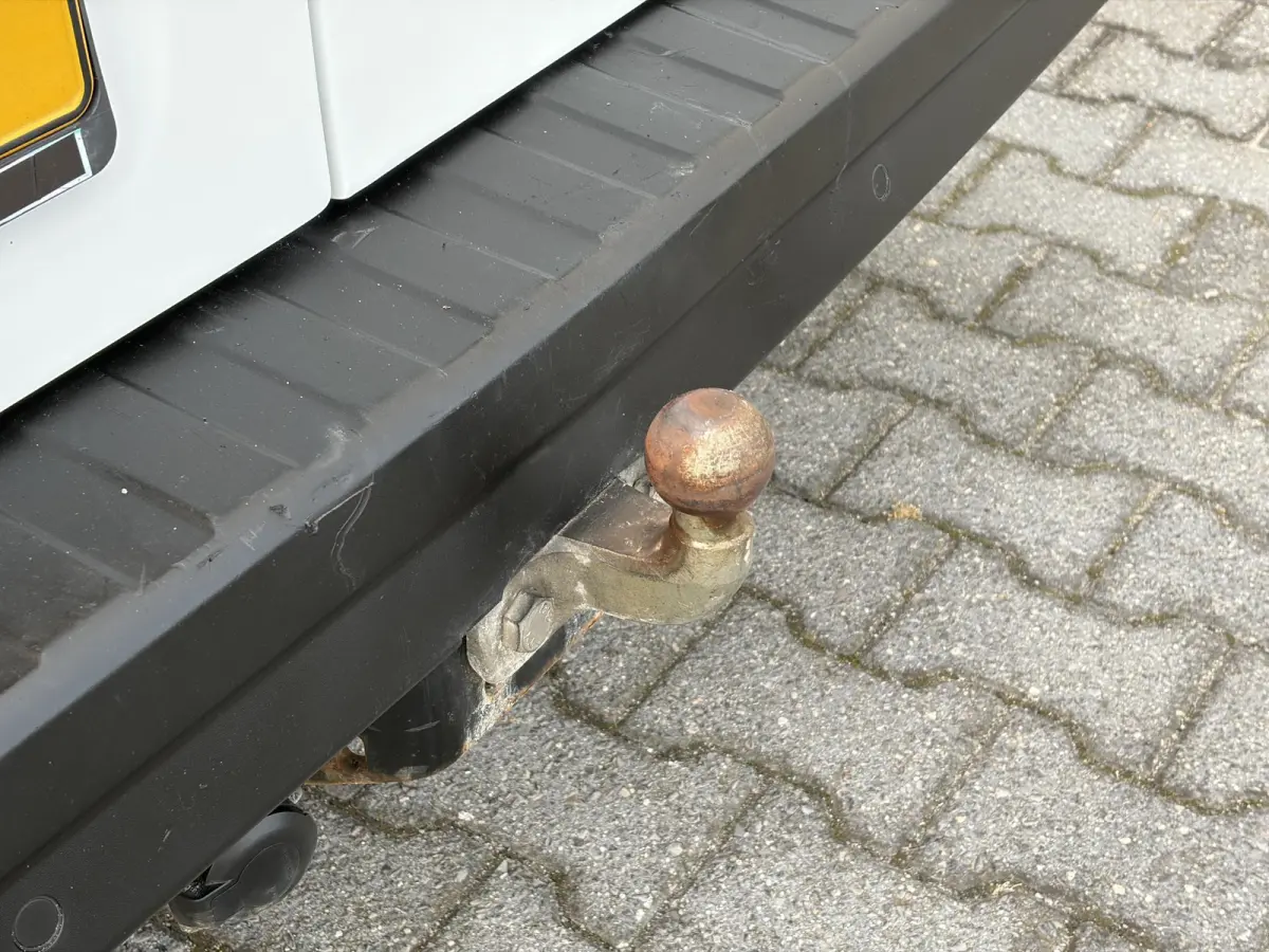 1.6 dCi L2H1 Comfort*NAVI*CRUISE*HAAK*A/C*TEL*3PER