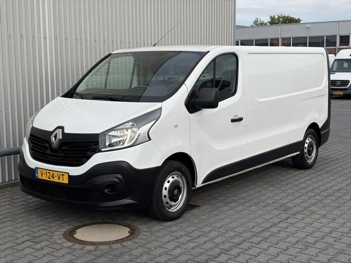 1.6 dCi L2H1 Comfort*NAVI*CRUISE*HAAK*A/C*TEL*3PER