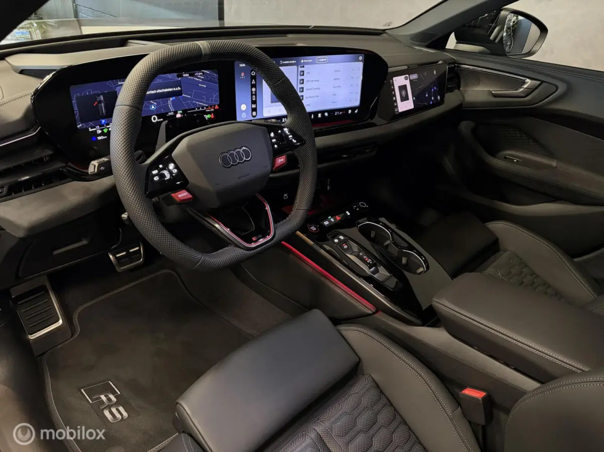 Avant RS 5 quattro