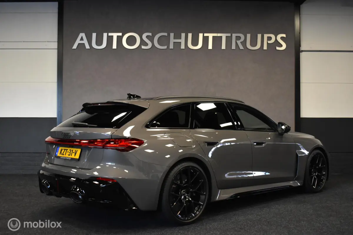 Avant RS 5 quattro