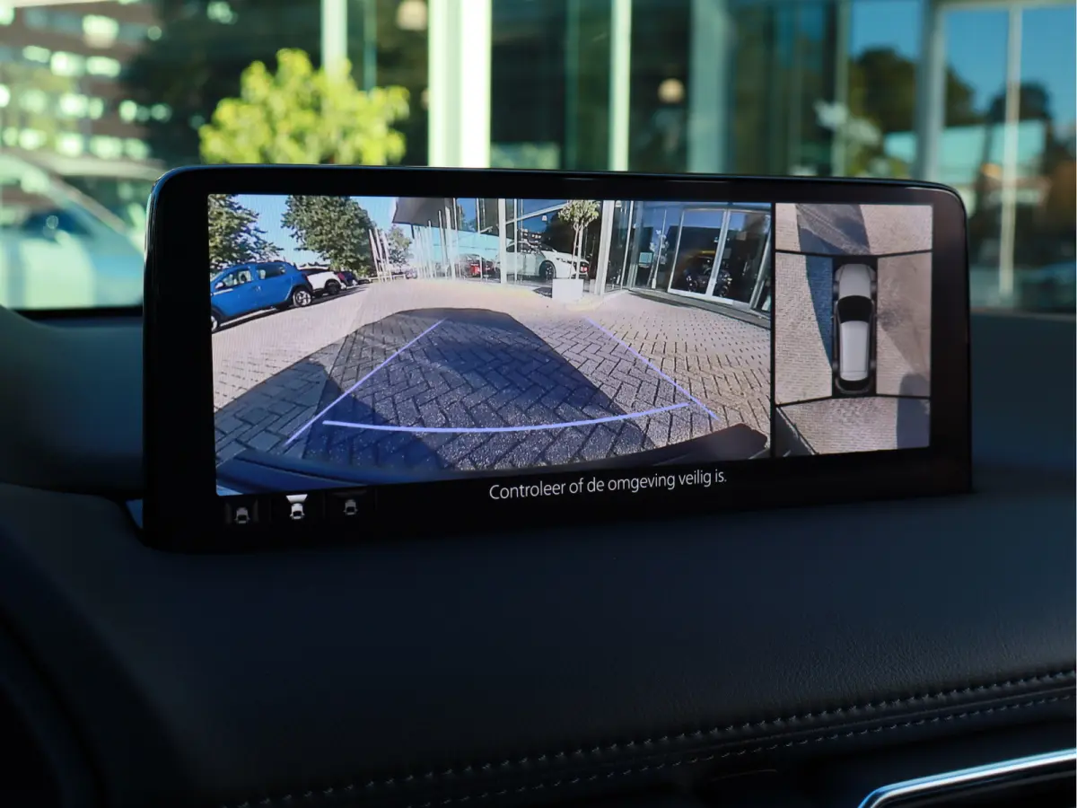 2.0 e-SkyActiv-G M Hybrid 165 Homura Leer / Bose / Camera / Navi / Clima / Cruise