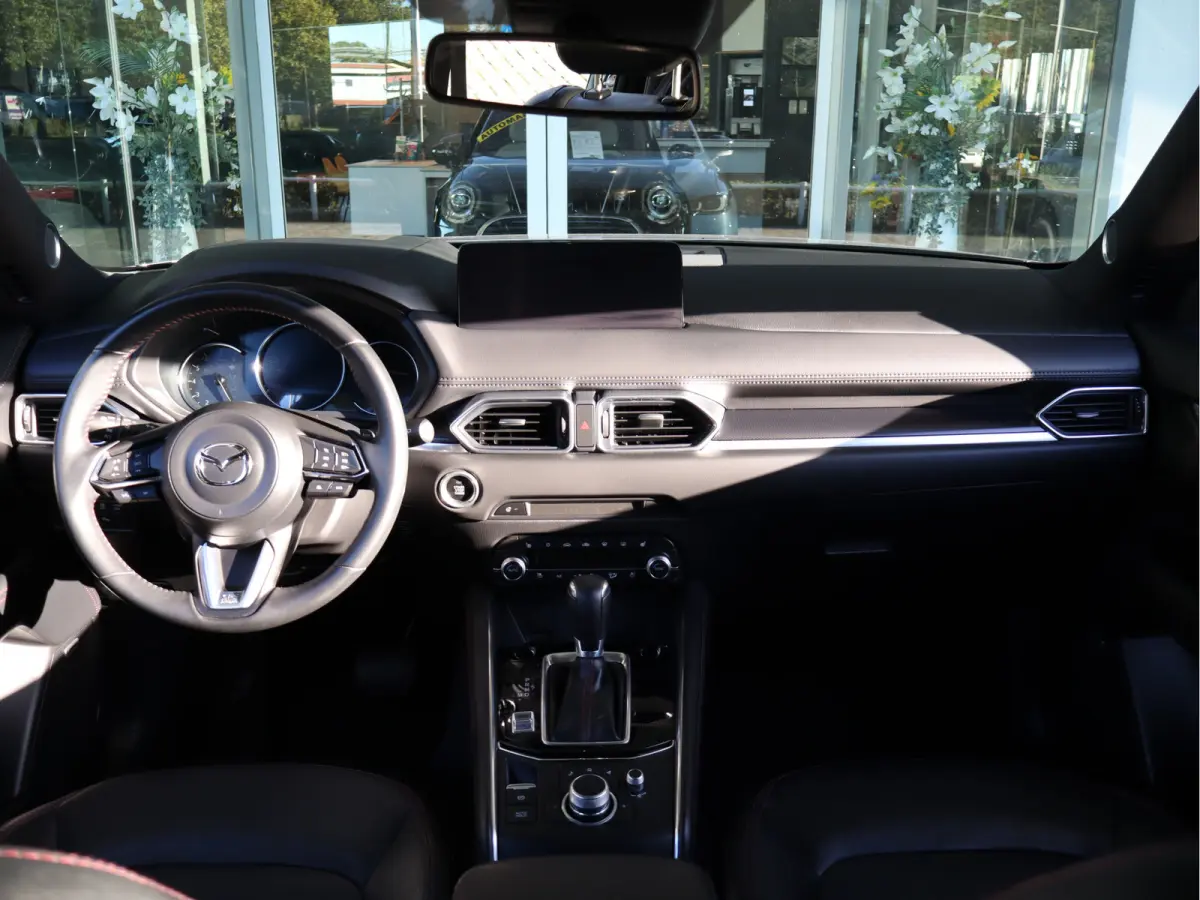 2.0 e-SkyActiv-G M Hybrid 165 Homura Leer / Bose / Camera / Navi / Clima / Cruise