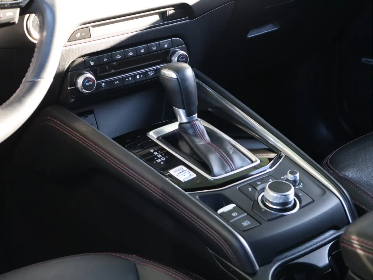 2.0 e-SkyActiv-G M Hybrid 165 Homura Leer / Bose / Camera / Navi / Clima / Cruise