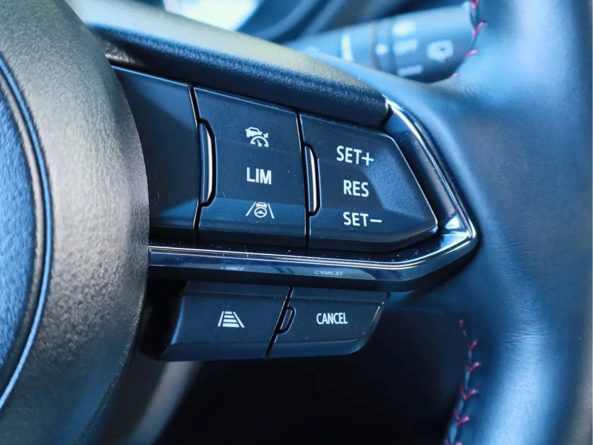 2.0 e-SkyActiv-G M Hybrid 165 Homura Leer / Bose / Camera / Navi / Clima / Cruise