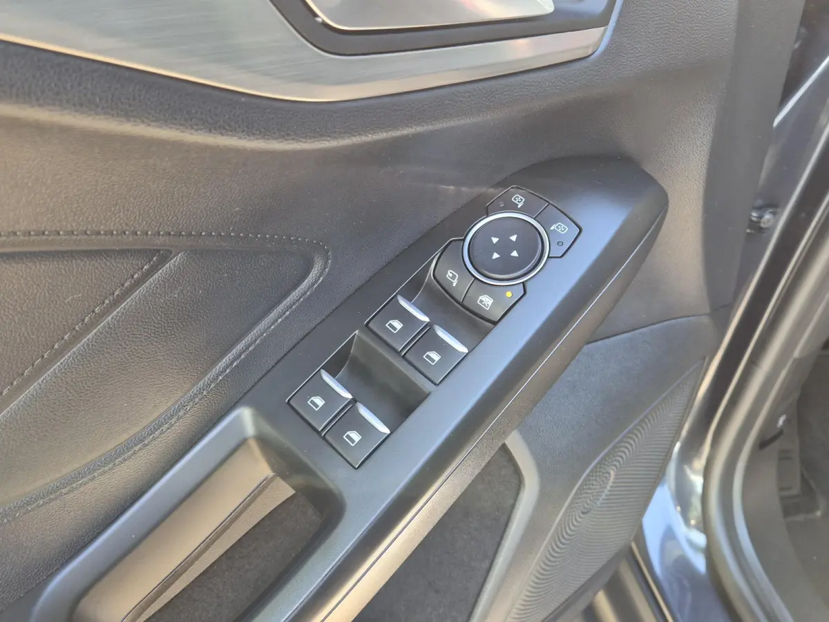 1.5 EcoBoost 150PK Active Business | Afn. Trekhaak | Navigatie | Winterpack | Cruise Control | Licht metalen velgen
