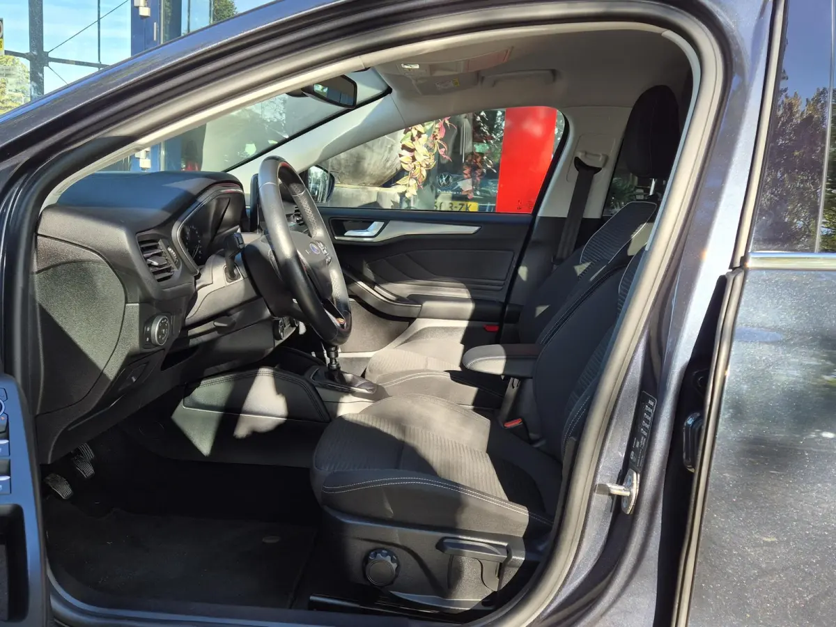 1.5 EcoBoost 150PK Active Business | Afn. Trekhaak | Navigatie | Winterpack | Cruise Control | Licht metalen velgen