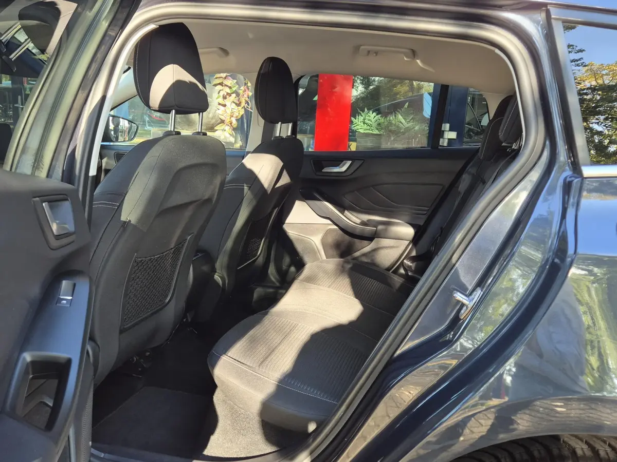 1.5 EcoBoost 150PK Active Business | Afn. Trekhaak | Navigatie | Winterpack | Cruise Control | Licht metalen velgen