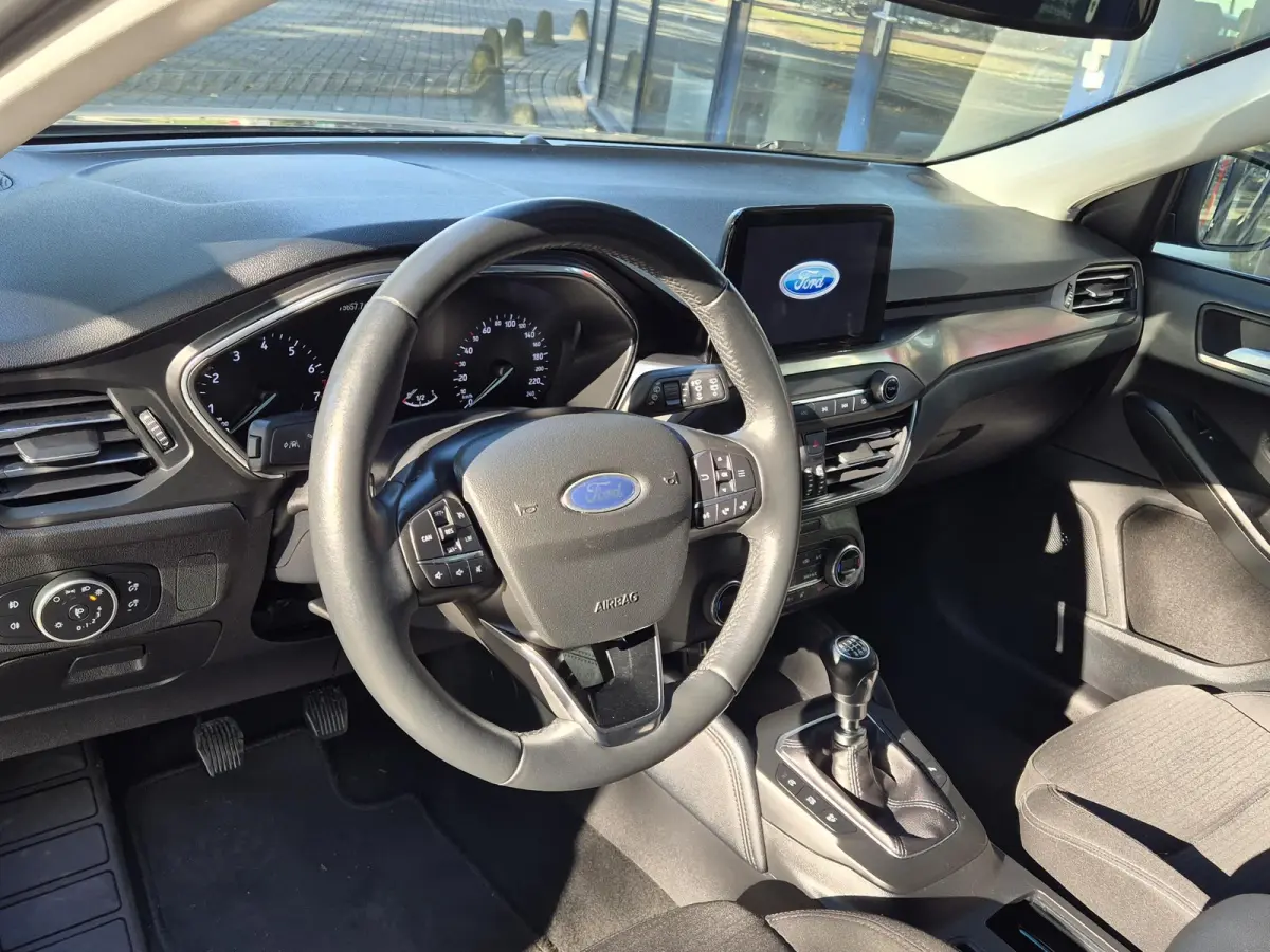 1.5 EcoBoost 150PK Active Business | Afn. Trekhaak | Navigatie | Winterpack | Cruise Control | Licht metalen velgen