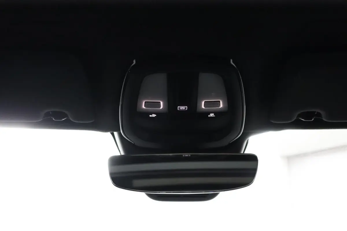 Pro | Panoramadak | 360 Camera | Harman Kardon | BLISS | Adaptieve Cruise | Verwarmbare Voorstoelen & Stuurwiel | Elektrische Stoelen |Soh 95,84|