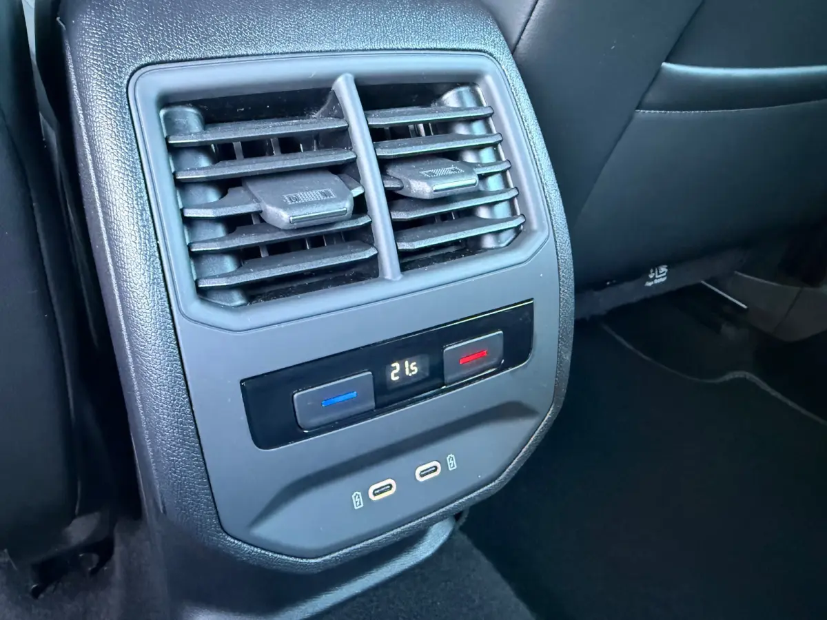 1.5 eTSI FR Business Intense - Automaat - Navi - Parkeerhulp - Org.NL