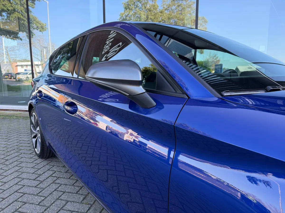 1.5 eTSI FR Business Intense - Automaat - Navi - Parkeerhulp - Org.NL