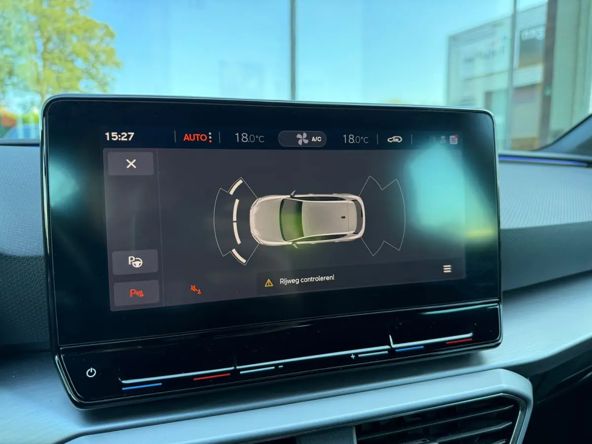 1.5 eTSI FR Business Intense - Automaat - Navi - Parkeerhulp - Org.NL