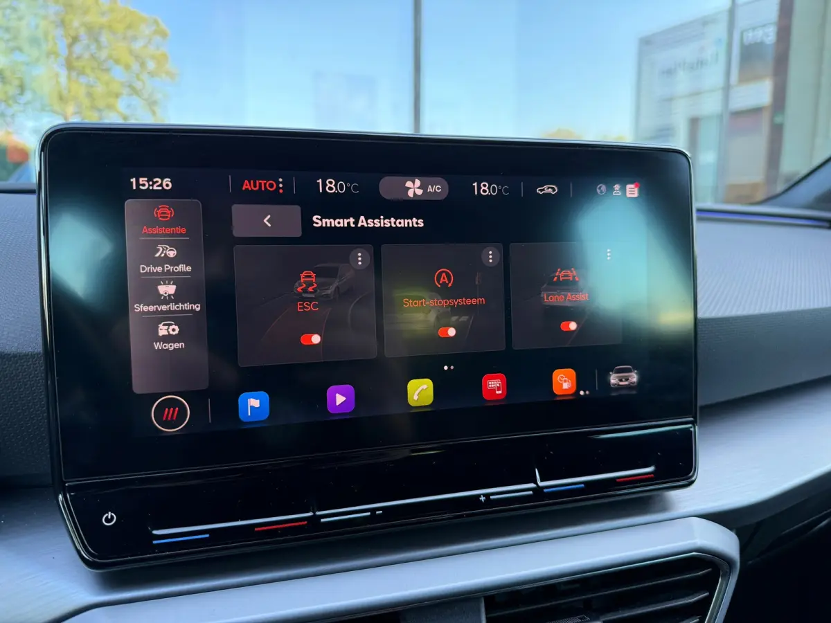 1.5 eTSI FR Business Intense - Automaat - Navi - Parkeerhulp - Org.NL