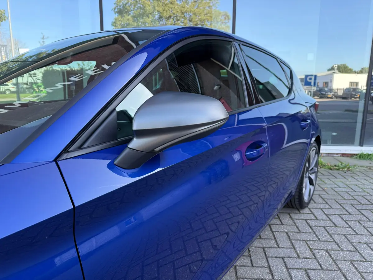 1.5 eTSI FR Business Intense - Automaat - Navi - Parkeerhulp - Org.NL