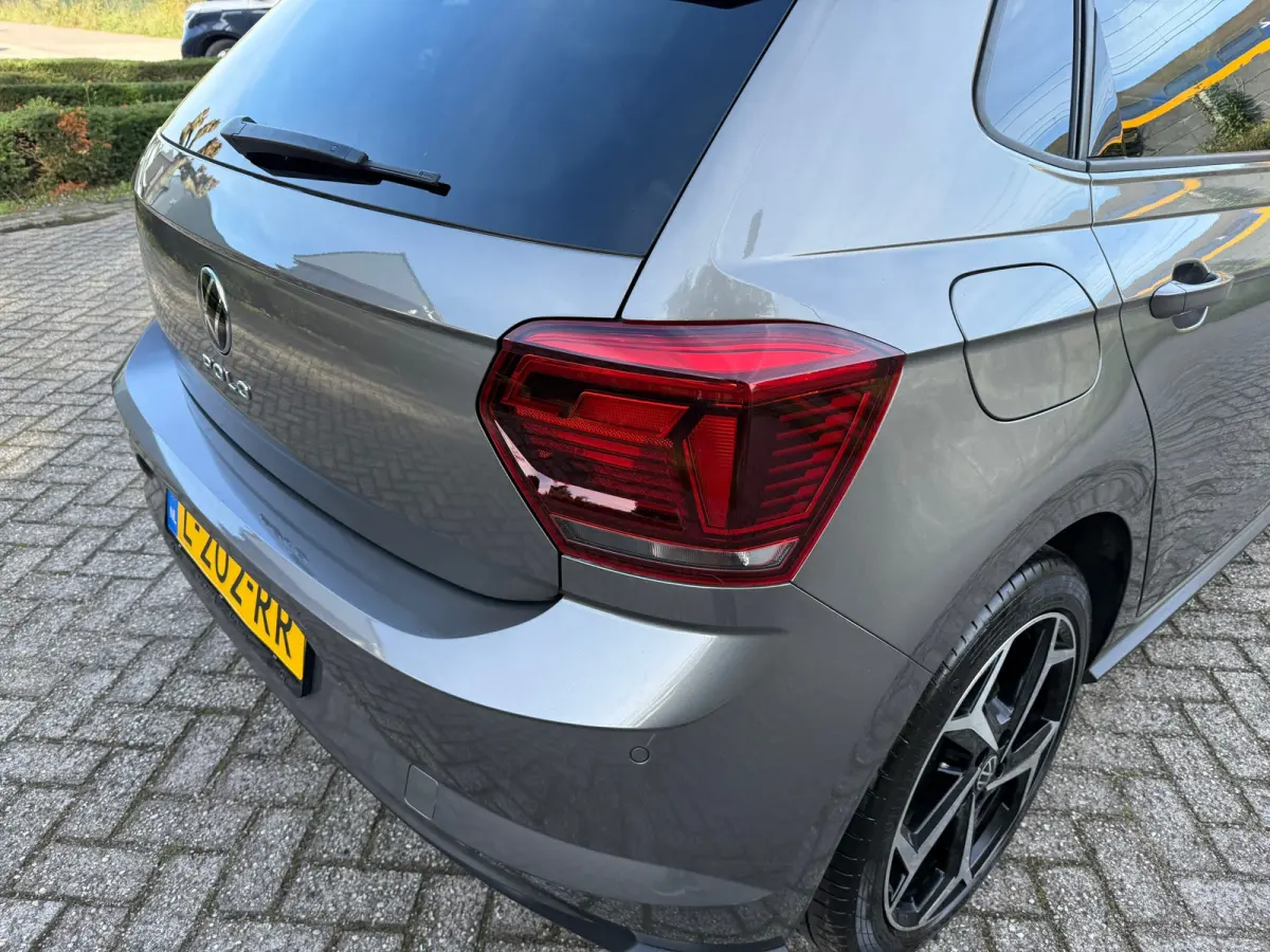 1.0 TSI R-LINE DSG I PANO I DIGITAL DASH I NAP I VOLLE UITV I PDC