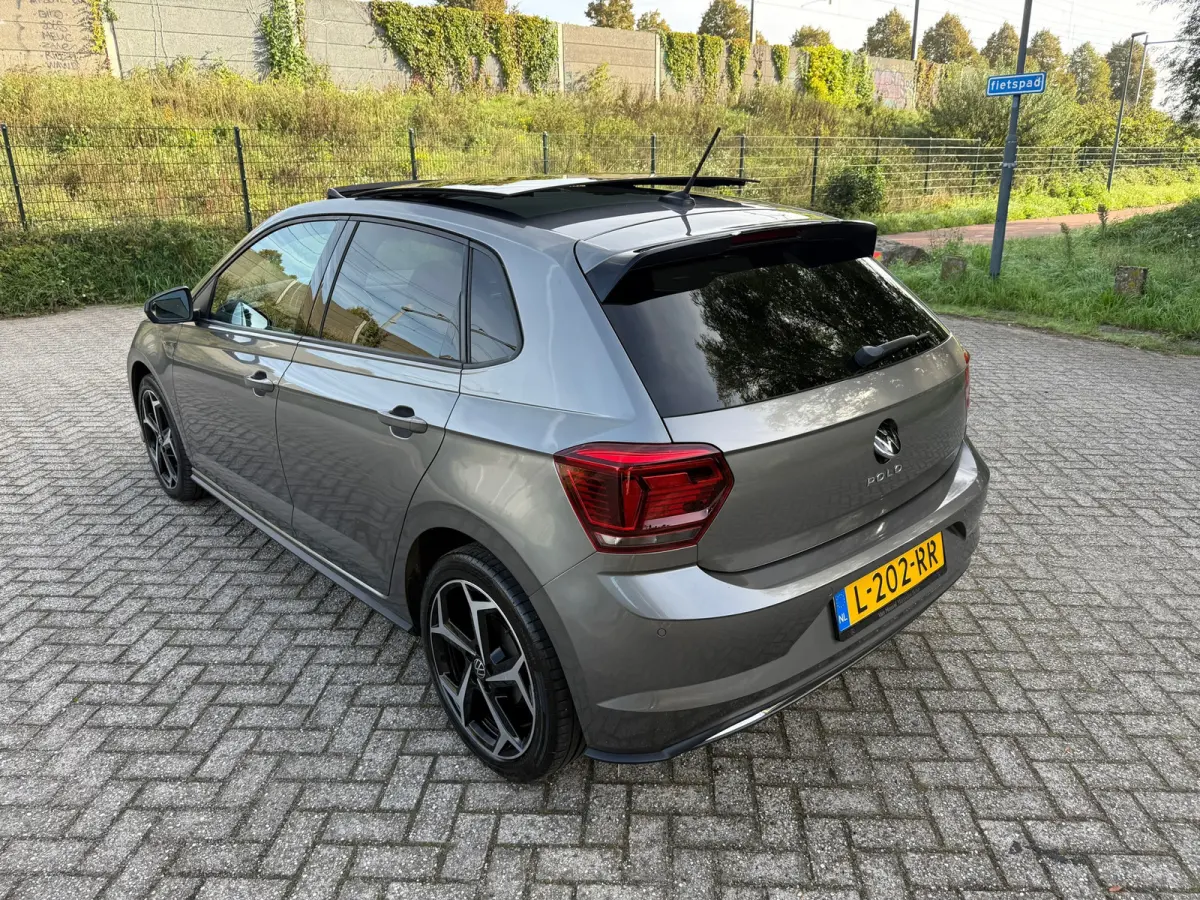 1.0 TSI R-LINE DSG I PANO I DIGITAL DASH I NAP I VOLLE UITV I PDC