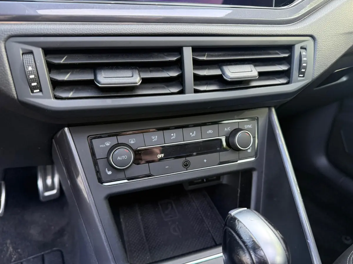 1.0 TSI R-LINE DSG I PANO I DIGITAL DASH I NAP I VOLLE UITV I PDC
