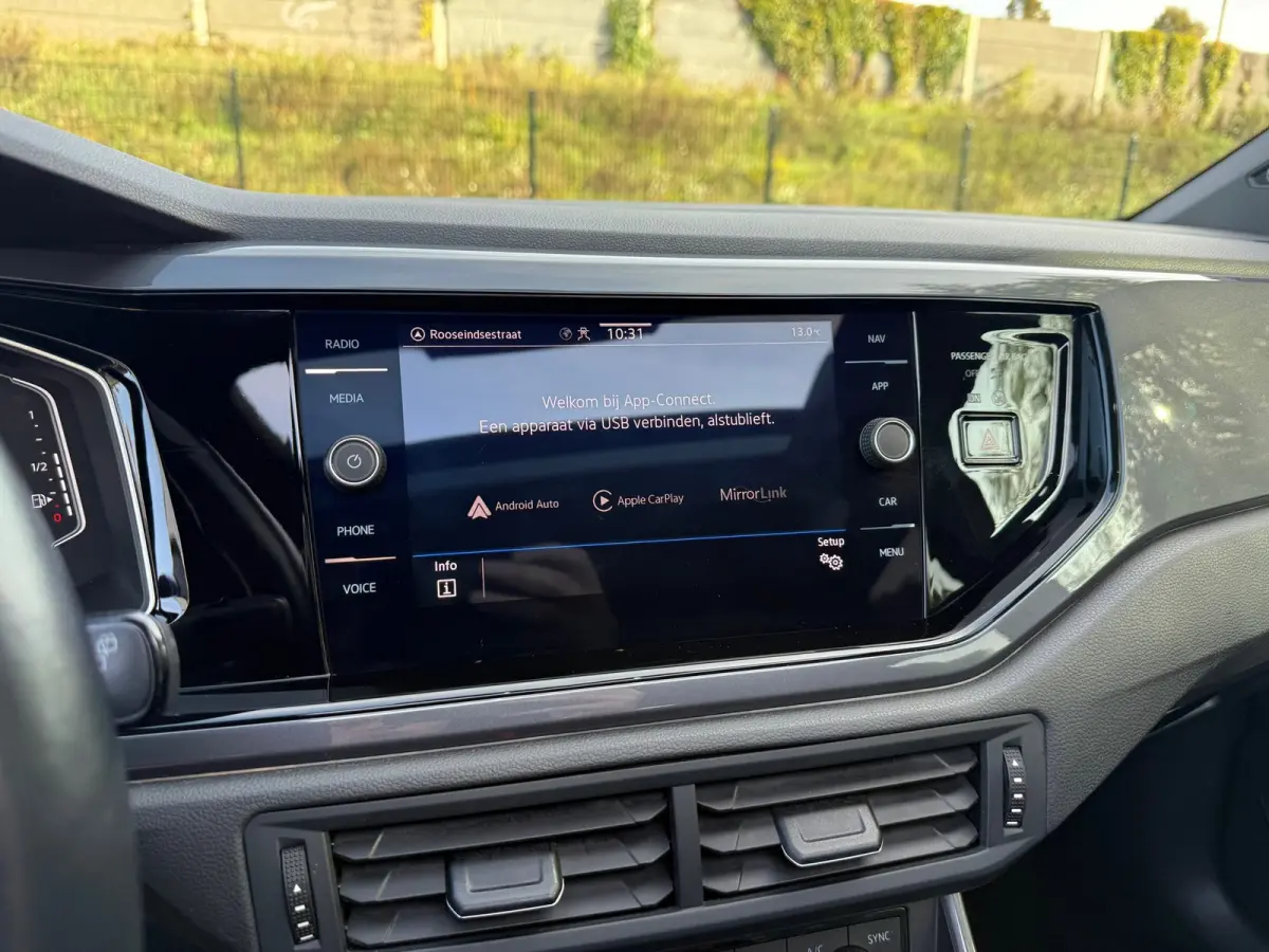 1.0 TSI R-LINE DSG I PANO I DIGITAL DASH I NAP I VOLLE UITV I PDC