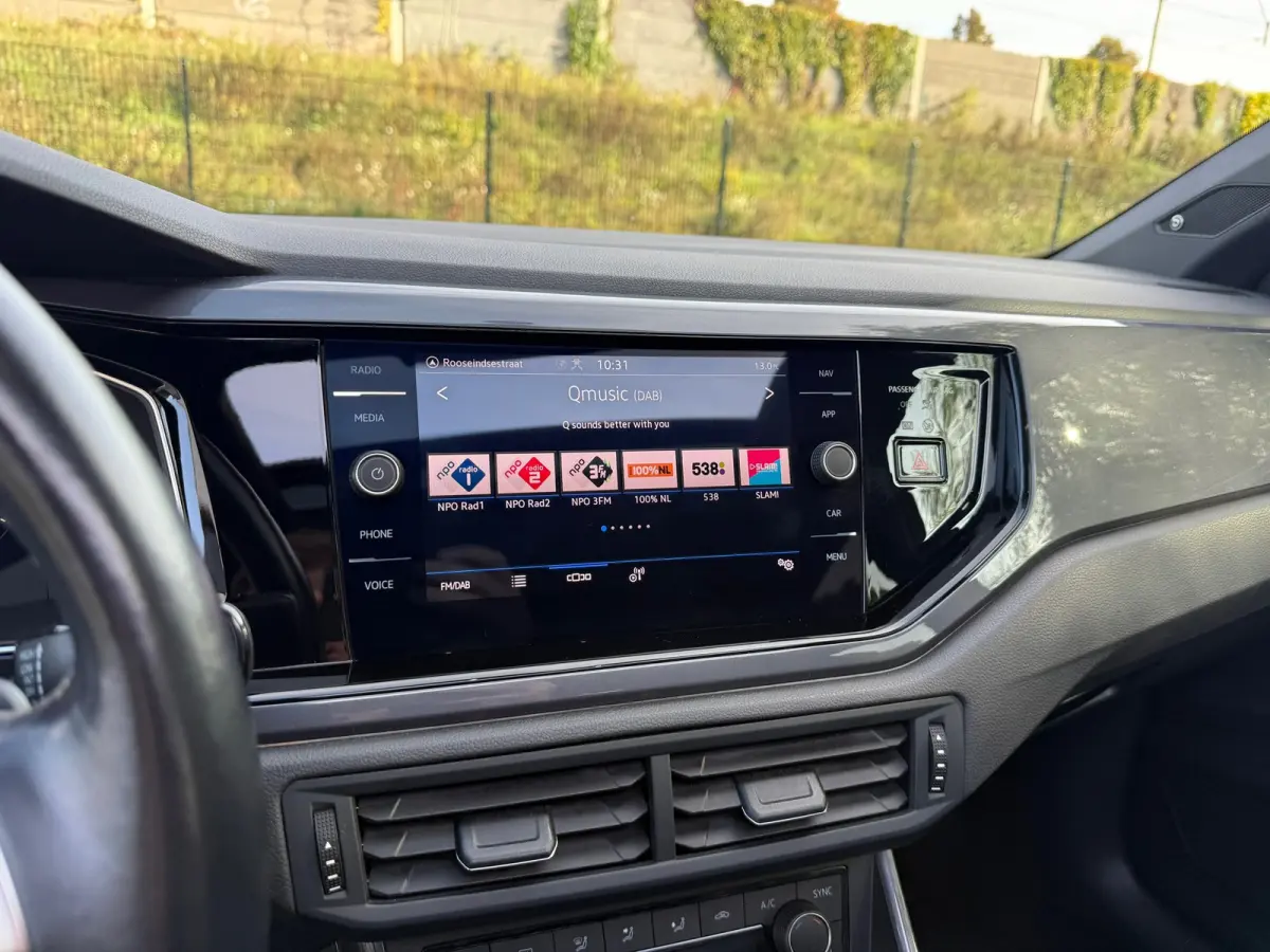 1.0 TSI R-LINE DSG I PANO I DIGITAL DASH I NAP I VOLLE UITV I PDC