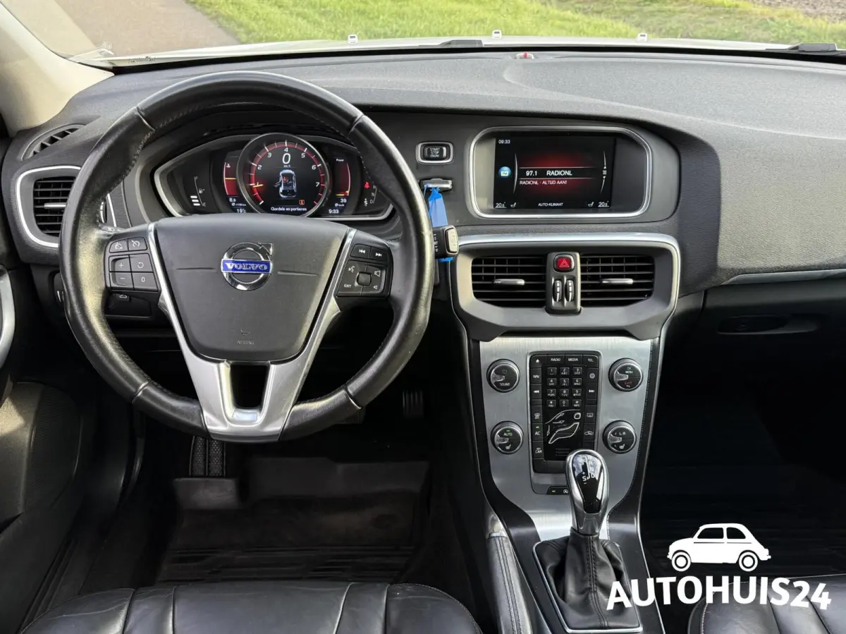 1.5 T3 Ocean Race AUTOMAAT XENON|NAVI|LEDER|17"